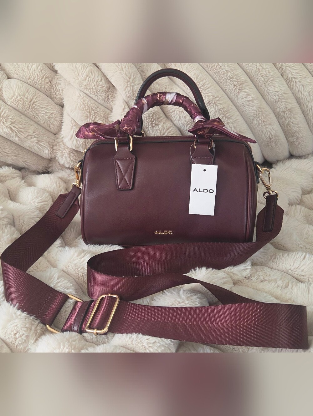 ALDO Bolsa tipo crossbody ALDO burgundy Brand New With The Tag